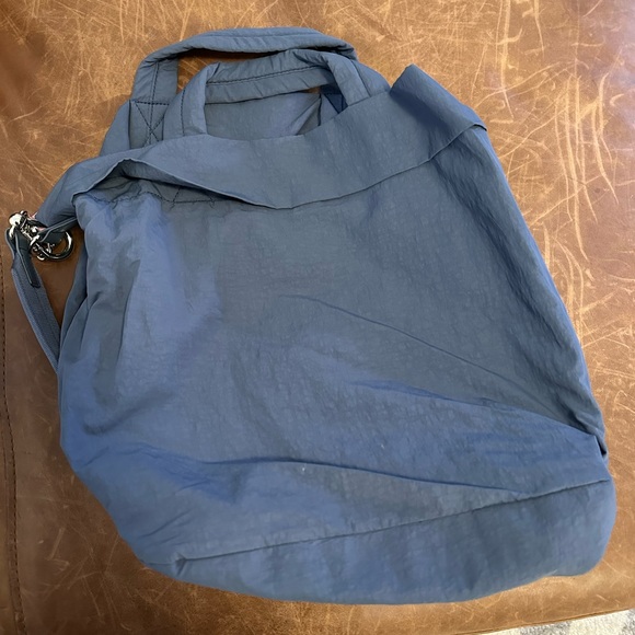 lululemon athletica Handbags - Lululemon bag